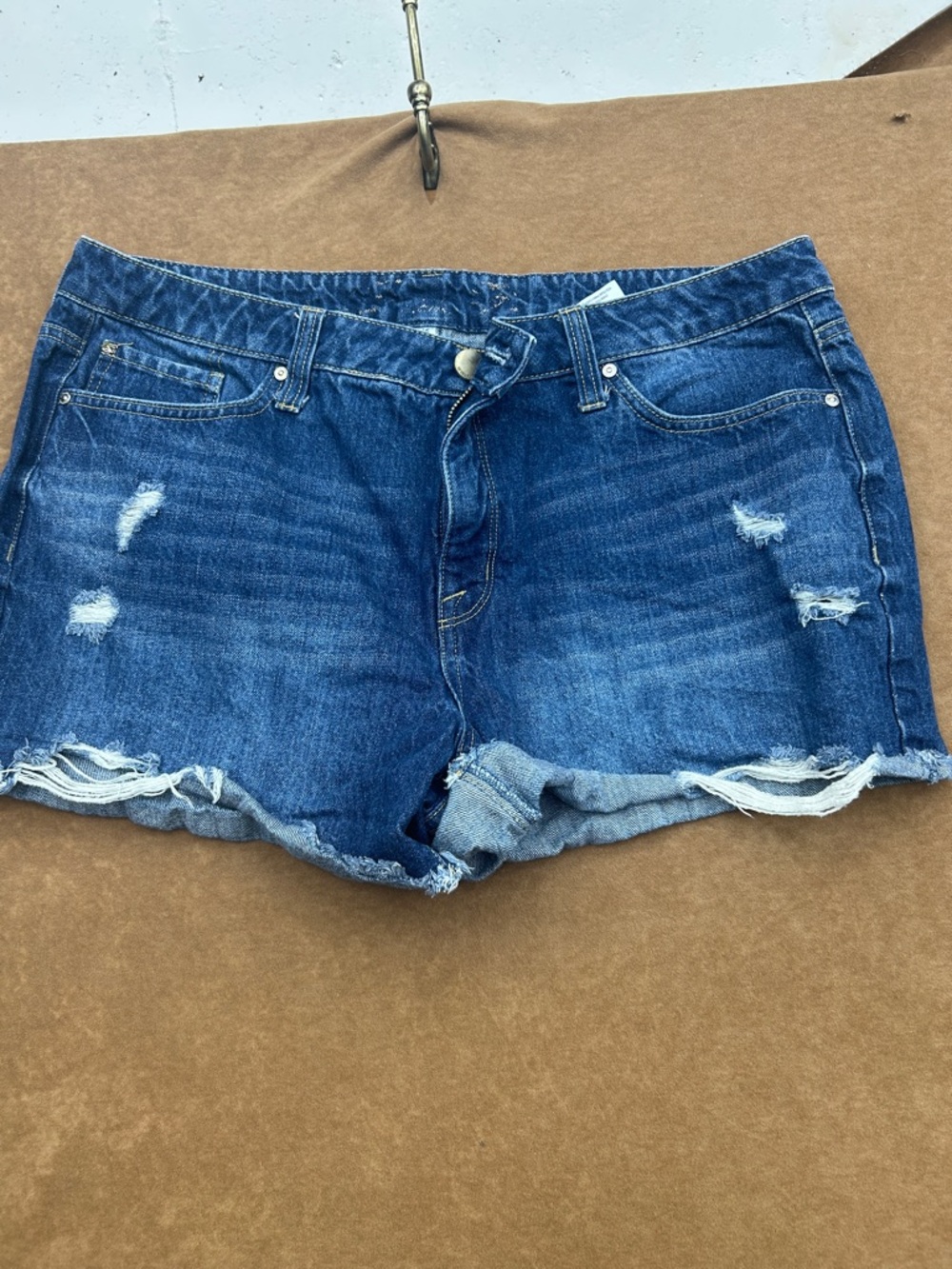 Seven7 Women's Distressed Dark Blue Denim Shorts